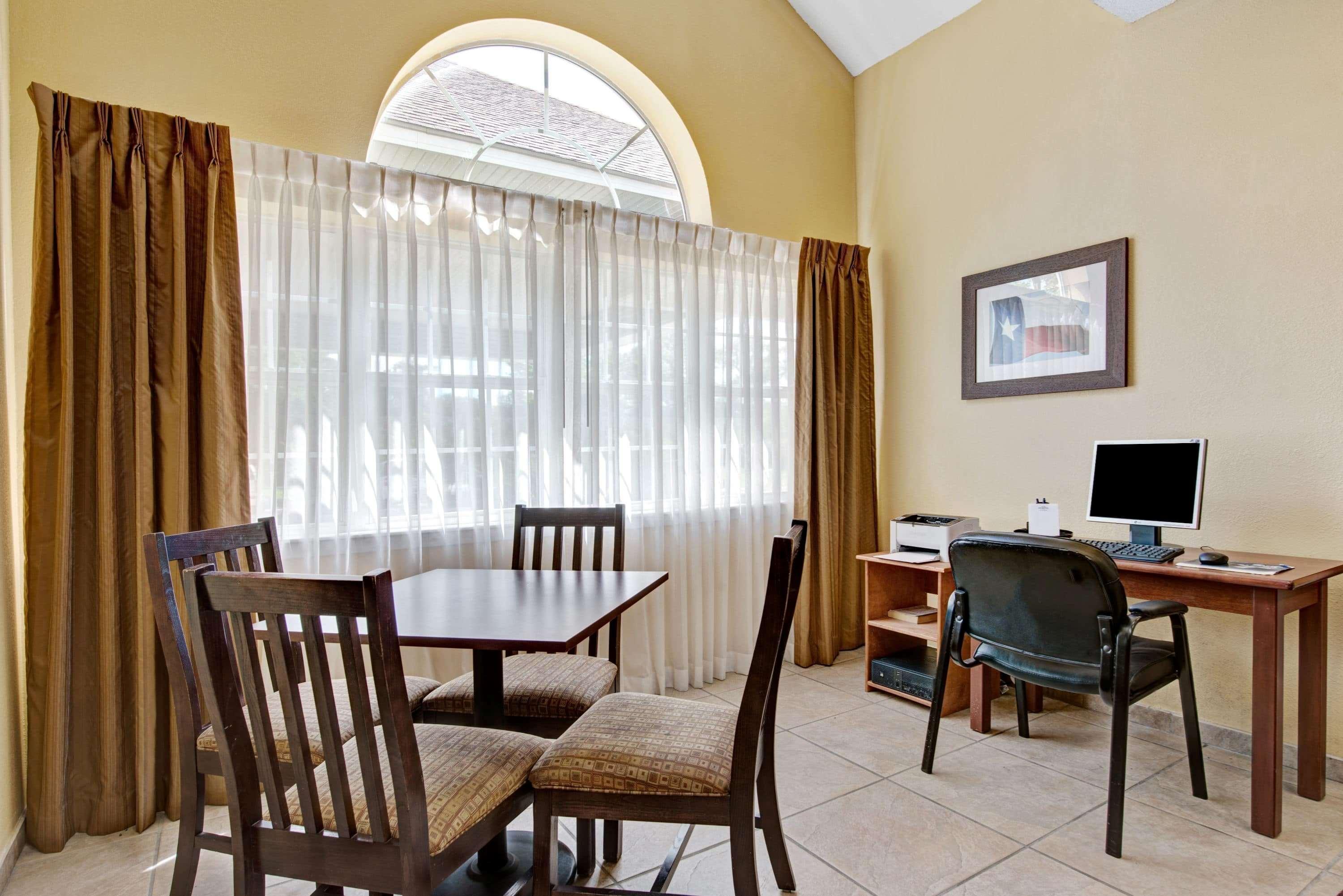 מלון Super 8 By Wyndham San Antonio Airport North מראה חיצוני תמונה
